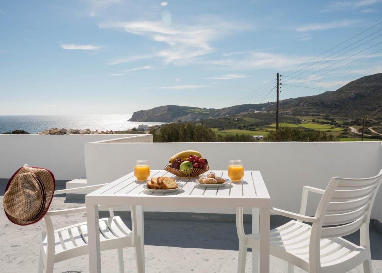 Sarantis Suites & Apartments Provatas Bagian luar foto
