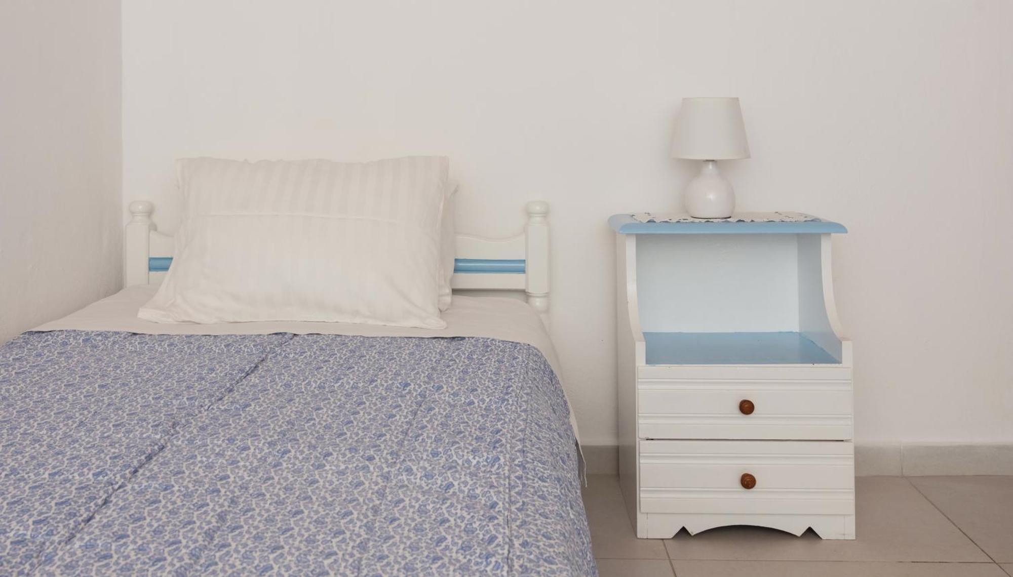 Sarantis Suites & Apartments Provatas Bagian luar foto