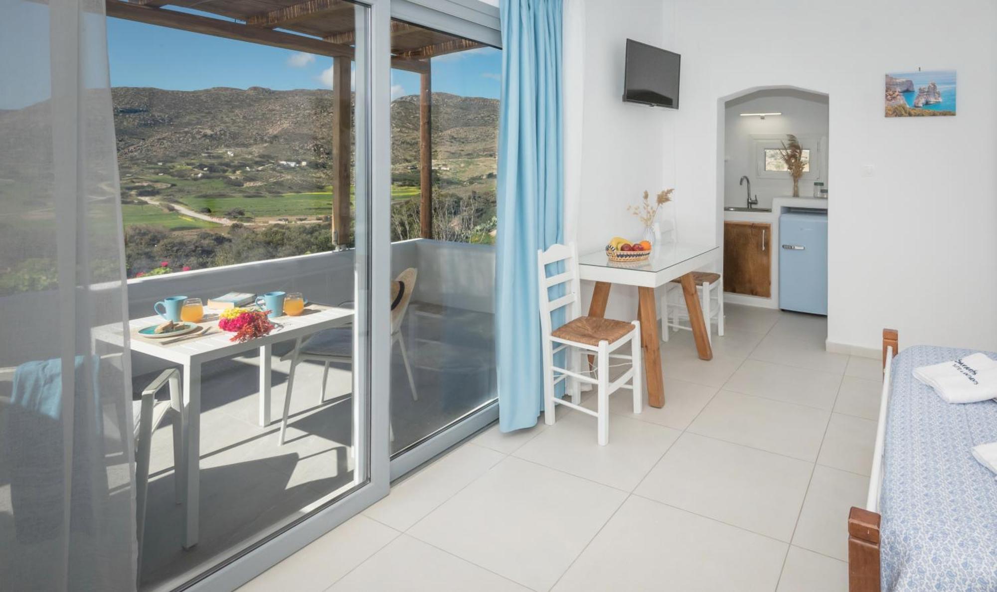 Sarantis Suites & Apartments Provatas Bagian luar foto